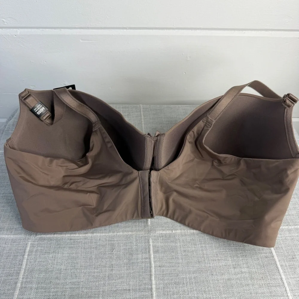 torrid 44DDD‎ 360 Back Smoothing Push Up T Shirt Bra NEW